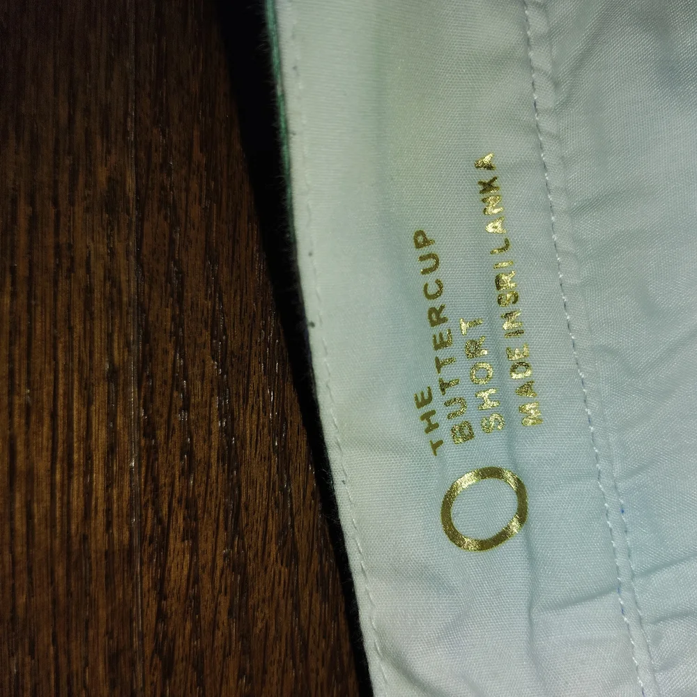 Lilly Pulitzer Sz 0 Scalloped Welsh Lilac Buttercup Shorts  Lavender,Aqua, White - Picture 3 of 5